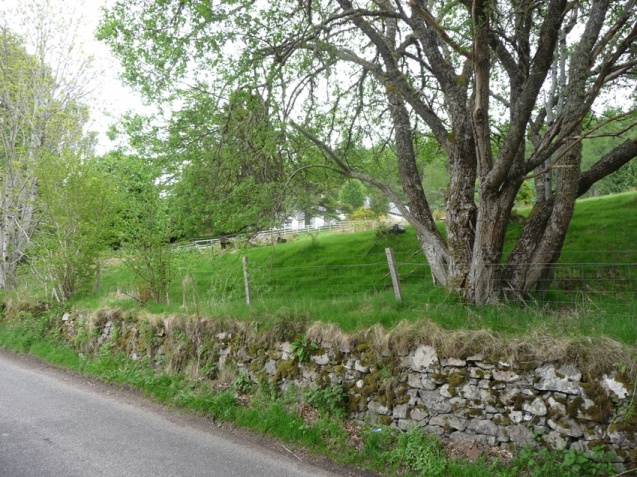 Approaching Boleskine House