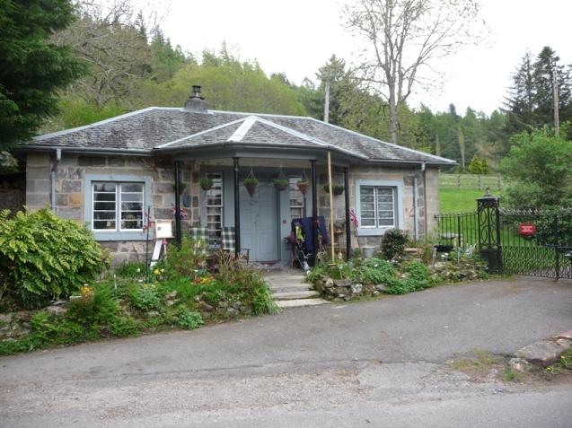 The Boleskine Gate House